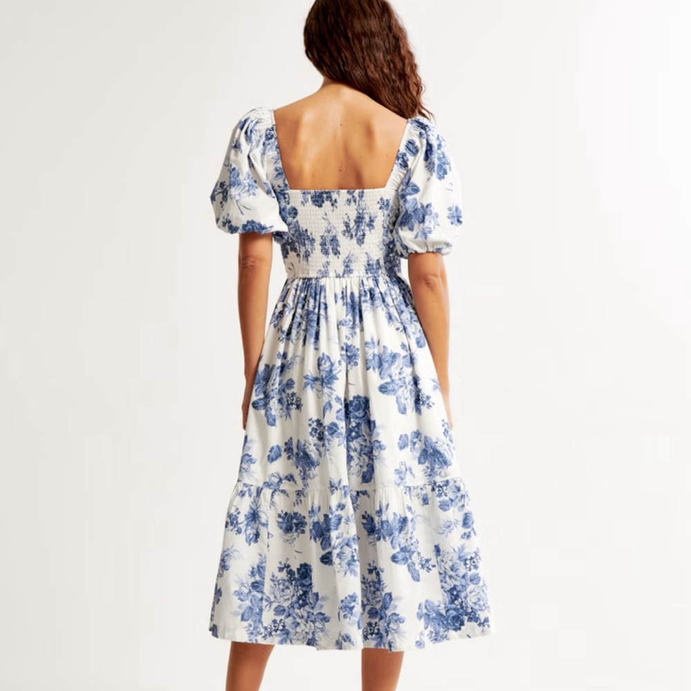 Blue Floral Puff-Sleeve Midi Dress - Picture 2 of 3